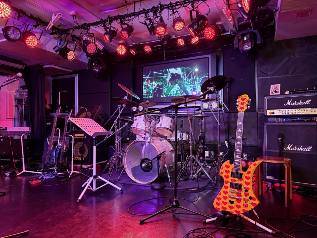 LIVE HOUSE EXTREMEの概要｜ライブハウス・Rock Barのハイブリッド店